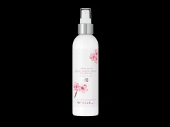 Refreshing Spray