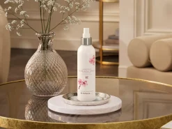 Refreshing Spray