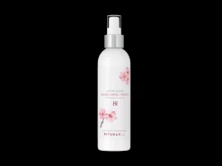Refreshing Spray
